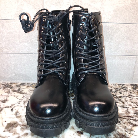 RARE DK x YOKI Blk Grommet Combat Boots - NWOT - Picture 3 of 8